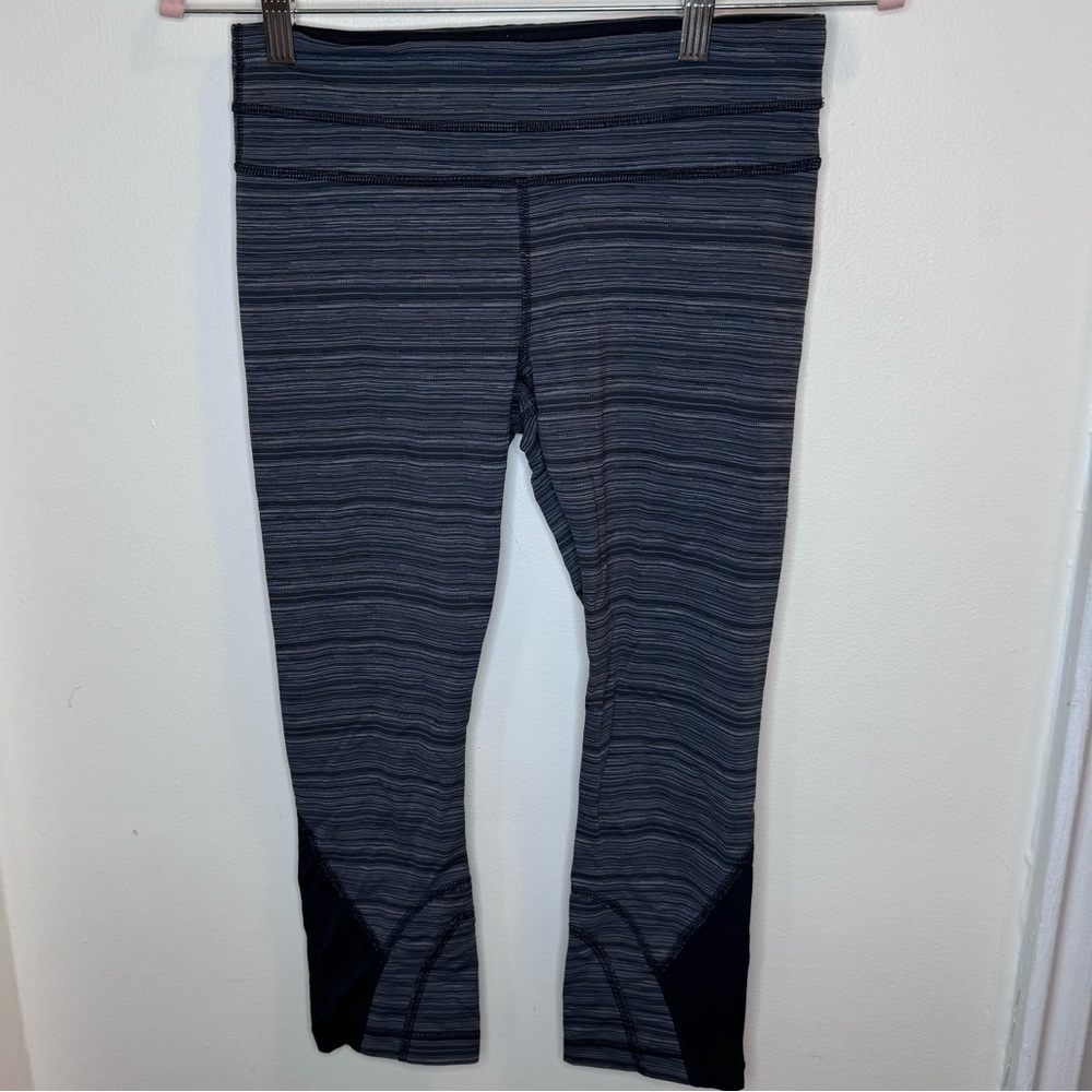 Lululemon crop running pants size 6